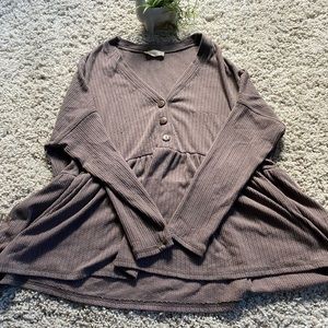 Boho loose fall indie dress top with cute buttons.